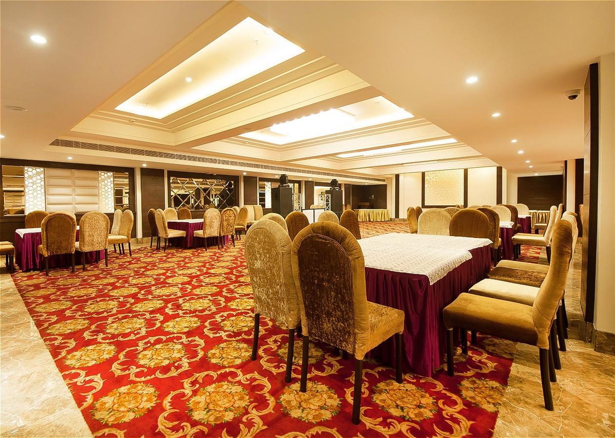 The Palm Court Ξενοδοχείο Λουντιάνα Εξωτερικό φωτογραφία