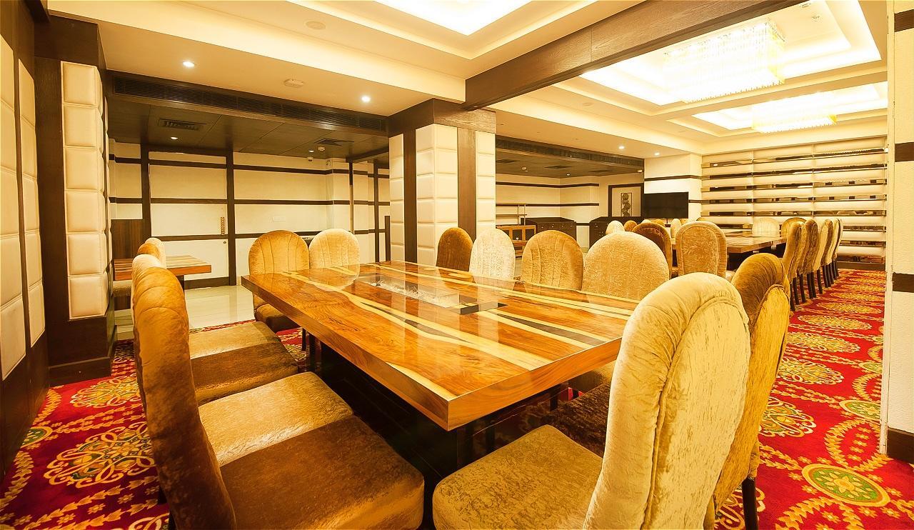 The Palm Court Ξενοδοχείο Λουντιάνα Εξωτερικό φωτογραφία
