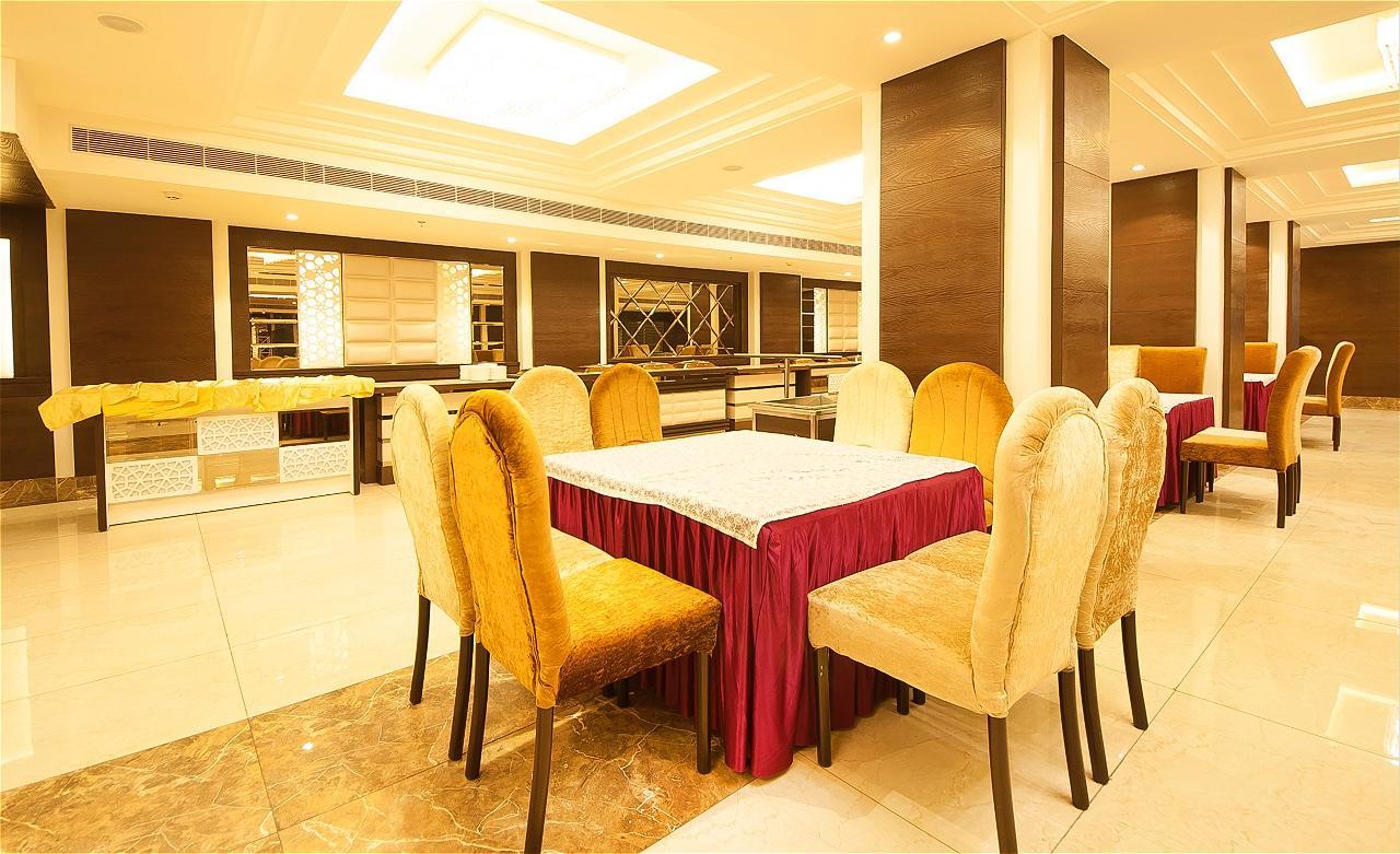 The Palm Court Ξενοδοχείο Λουντιάνα Εξωτερικό φωτογραφία